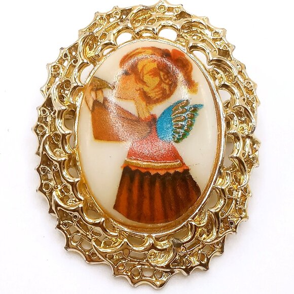 Vintage Tancer II Brooch Girl Angel Cameo Gold Tone Metal Filigree Oval Frame - Picture 1 of 7